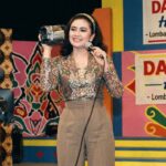Profil Nia Daniaty: Biodata, Karier, dan Lagu Hits Diva Dangdut Melayu Modern